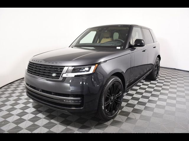 2024 Land Rover Range Rover SE