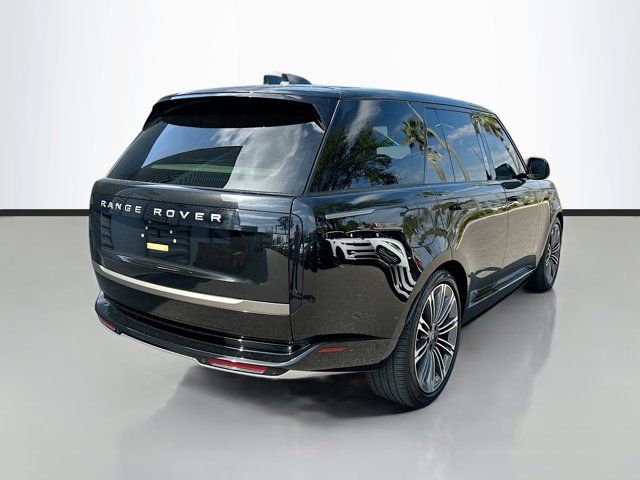 2024 Land Rover Range Rover SE