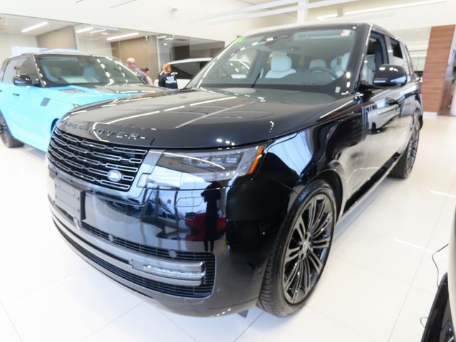 2024 Land Rover Range Rover SE