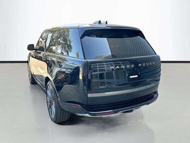 2024 Land Rover Range Rover SE