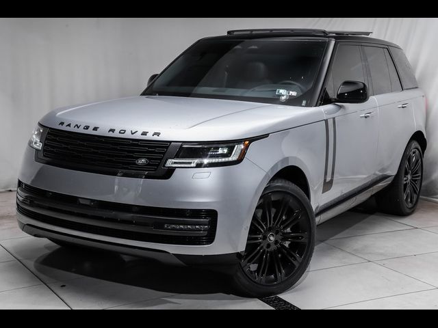 2024 Land Rover Range Rover SE