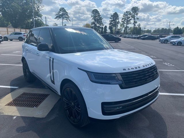 2024 Land Rover Range Rover SE