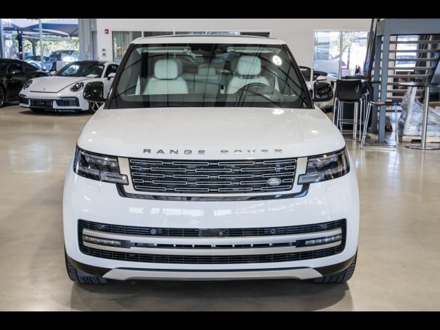 2024 Land Rover Range Rover SE