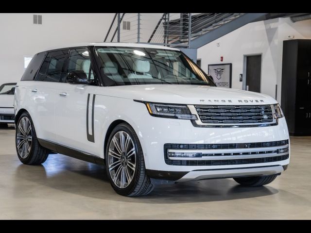 2024 Land Rover Range Rover SE