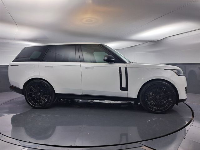 2024 Land Rover Range Rover SE