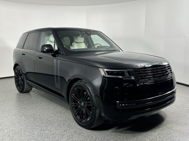 2024 Land Rover Range Rover SE