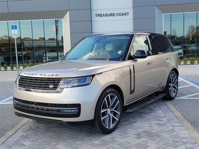 2024 Land Rover Range Rover SE