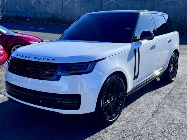 2024 Land Rover Range Rover SE