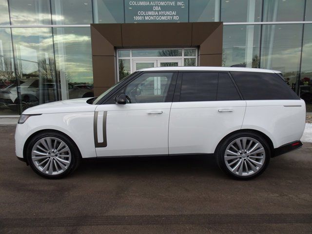 2024 Land Rover Range Rover SE