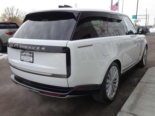 2024 Land Rover Range Rover SE