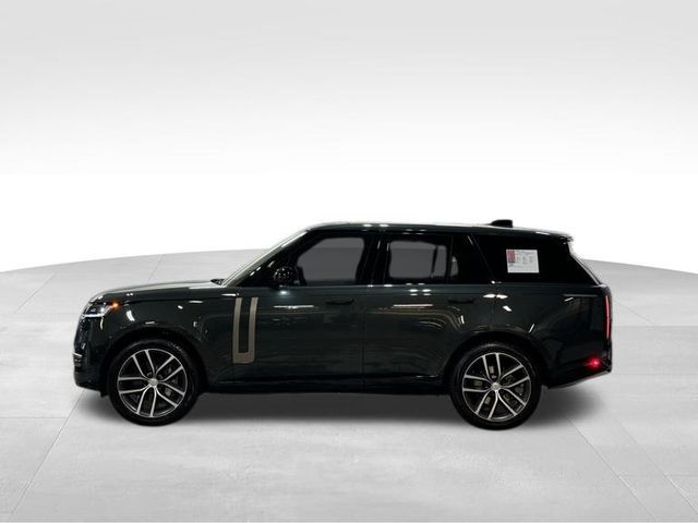 2024 Land Rover Range Rover SE