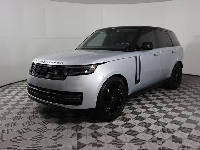 2024 Land Rover Range Rover SE