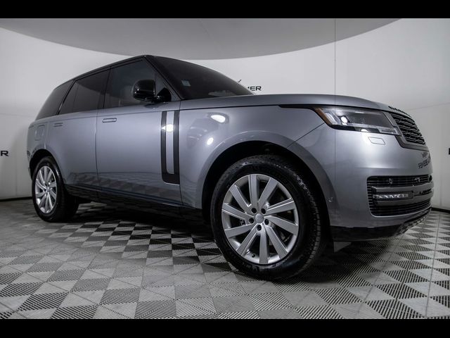 2024 Land Rover Range Rover SE