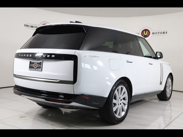 2024 Land Rover Range Rover SE