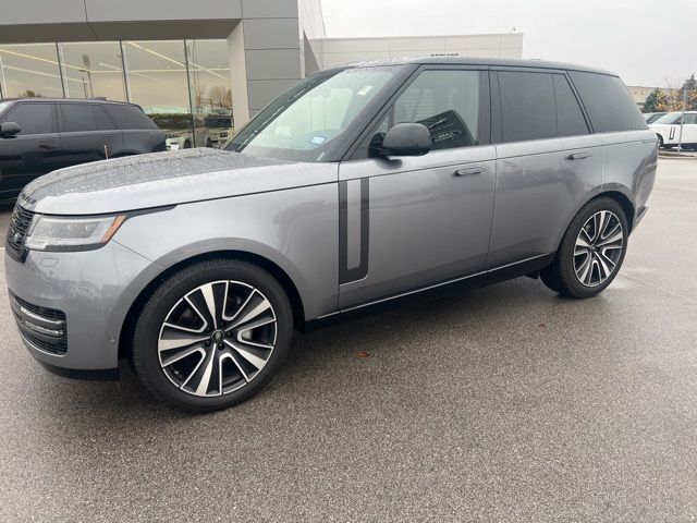 2024 Land Rover Range Rover SE