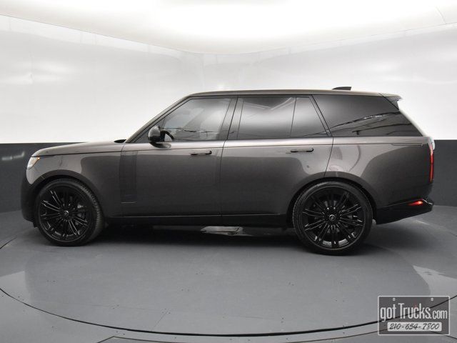 2024 Land Rover Range Rover SE