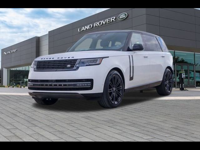 2024 Land Rover Range Rover SE