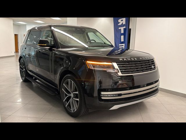 2024 Land Rover Range Rover SE