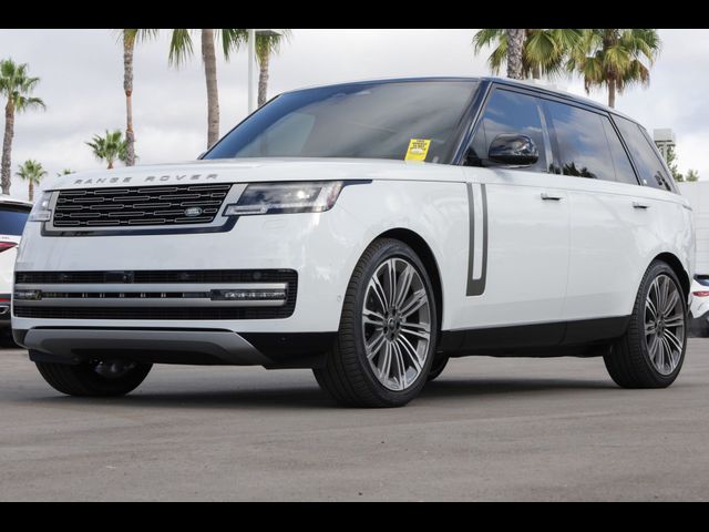 2024 Land Rover Range Rover SE