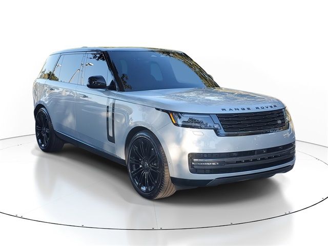 2024 Land Rover Range Rover SE