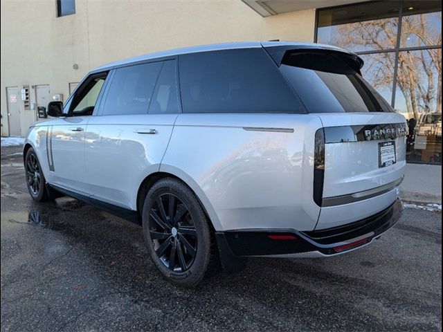 2024 Land Rover Range Rover SE