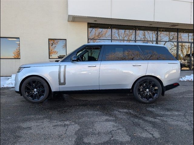 2024 Land Rover Range Rover SE