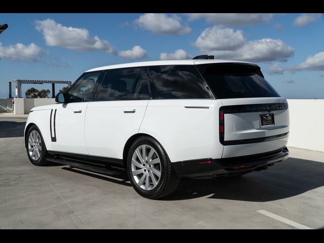 2024 Land Rover Range Rover SE