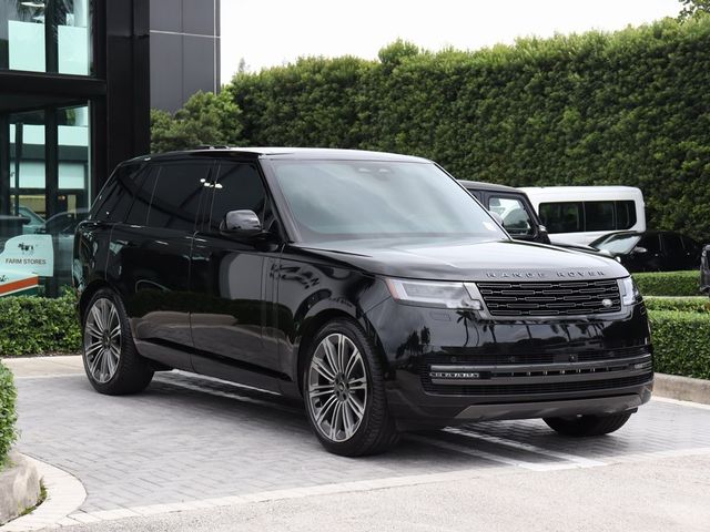 2024 Land Rover Range Rover SE