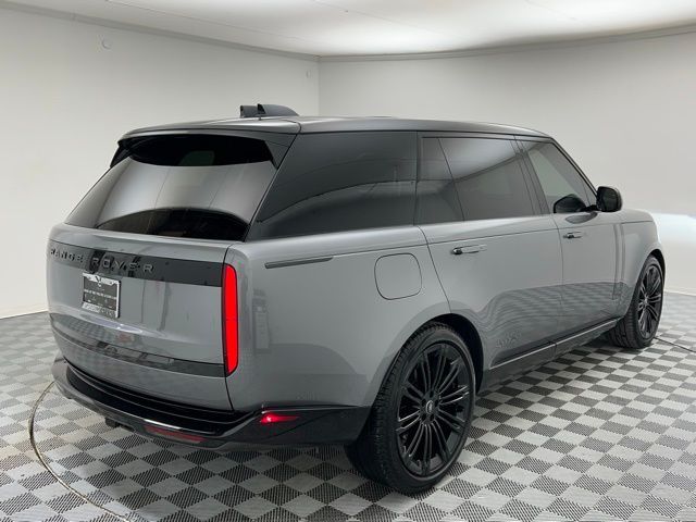 2024 Land Rover Range Rover SE