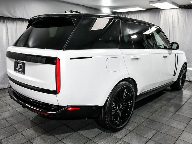 2024 Land Rover Range Rover SE