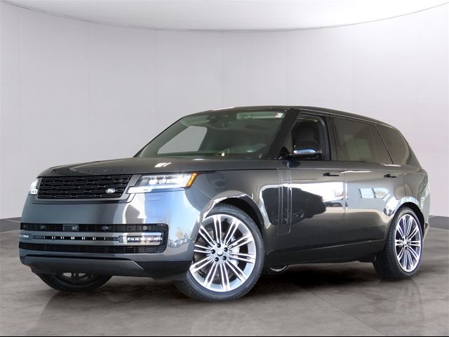 2024 Land Rover Range Rover SE