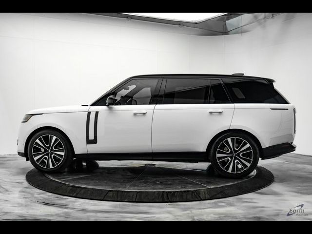 2024 Land Rover Range Rover SE