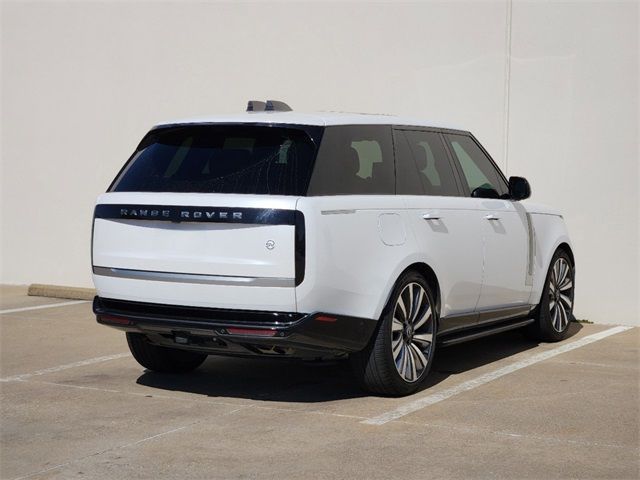 2024 Land Rover Range Rover SV