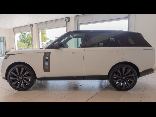 2024 Land Rover Range Rover SV