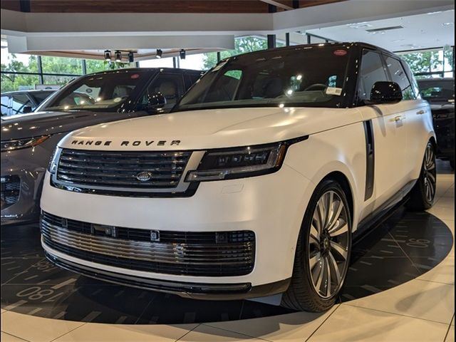 2024 Land Rover Range Rover SV