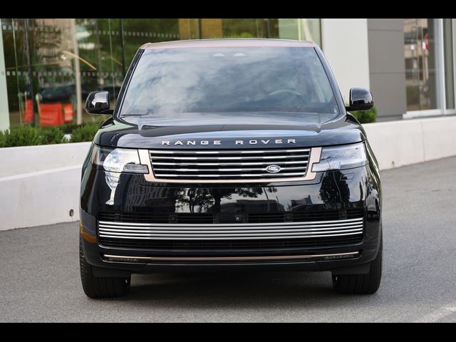 2024 Land Rover Range Rover SV