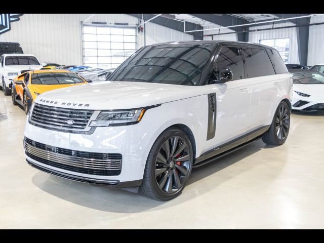 2024 Land Rover Range Rover SV