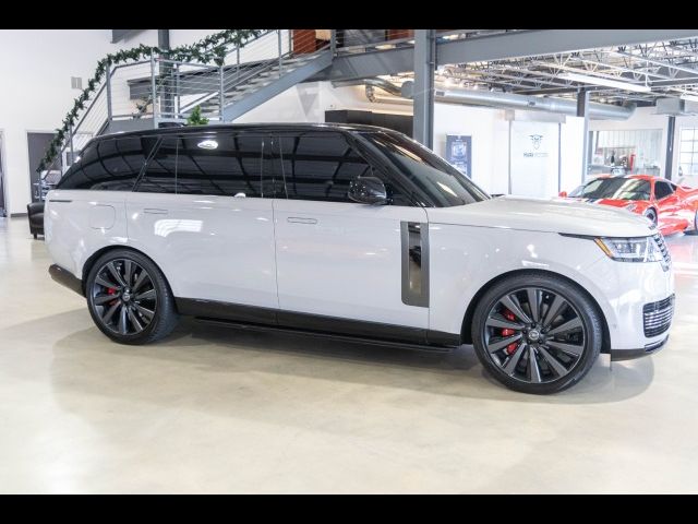 2024 Land Rover Range Rover SV