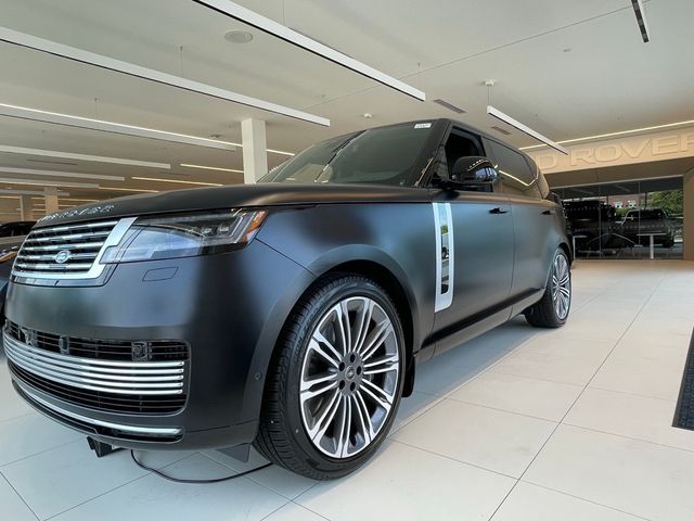 2024 Land Rover Range Rover SV