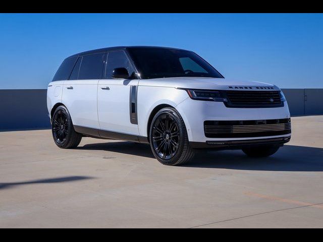 2024 Land Rover Range Rover SV