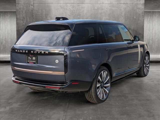 2024 Land Rover Range Rover SV