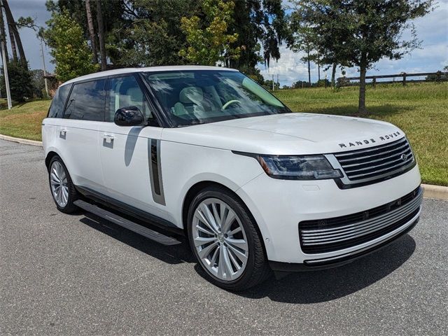 2024 Land Rover Range Rover SV