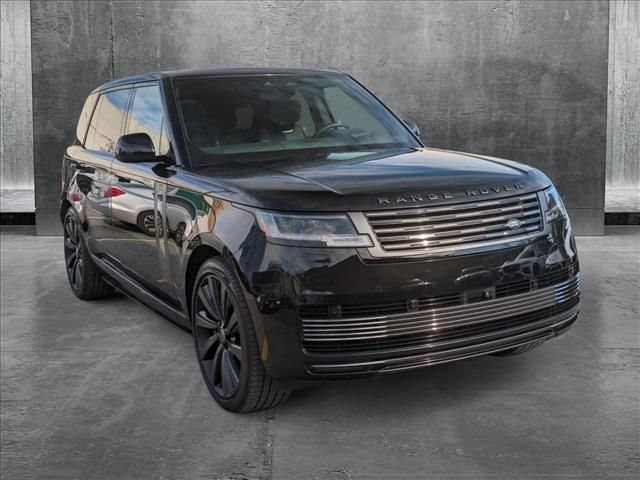 2024 Land Rover Range Rover SV