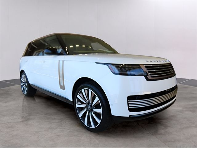 2024 Land Rover Range Rover SV