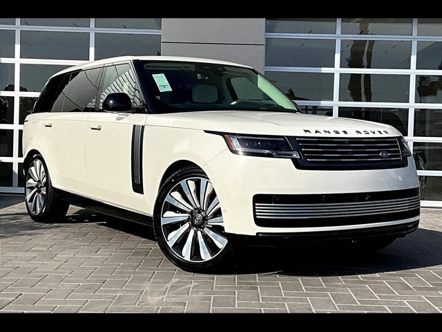 2024 Land Rover Range Rover SV