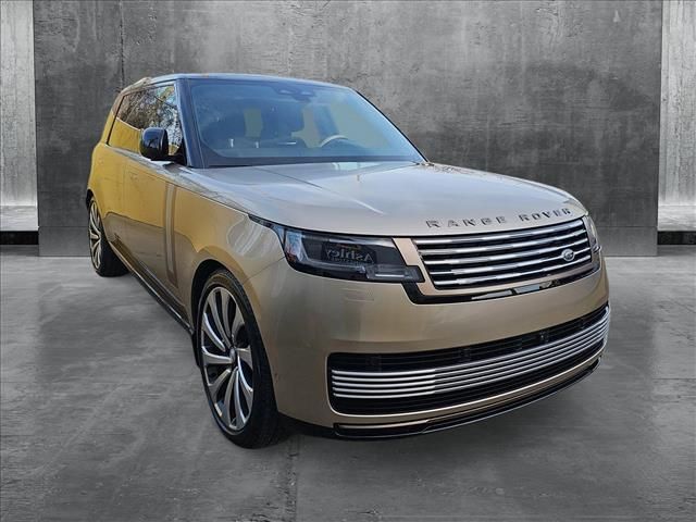 2024 Land Rover Range Rover SV