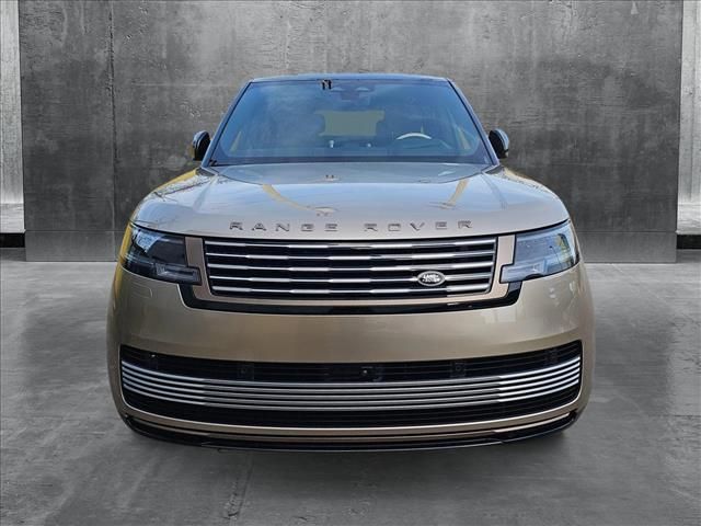 2024 Land Rover Range Rover SV