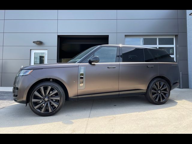 2024 Land Rover Range Rover SV