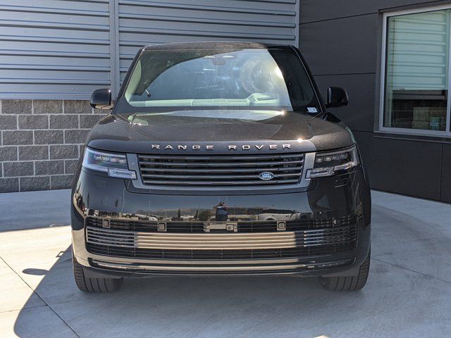 2024 Land Rover Range Rover SV