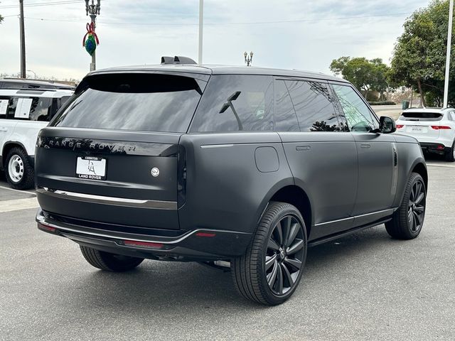 2024 Land Rover Range Rover SV